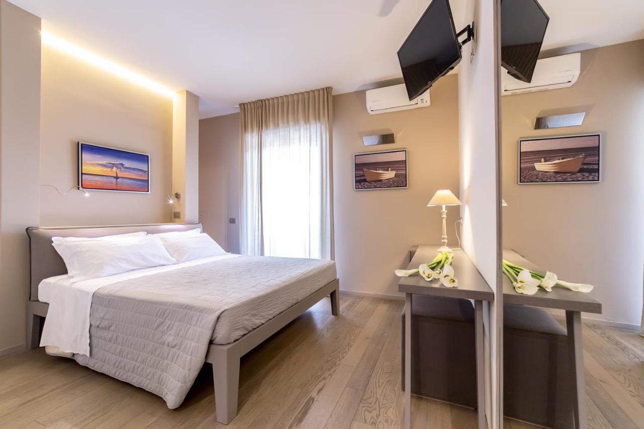 Hotel Parco Мілано-Маріттіма Екстер'єр фото